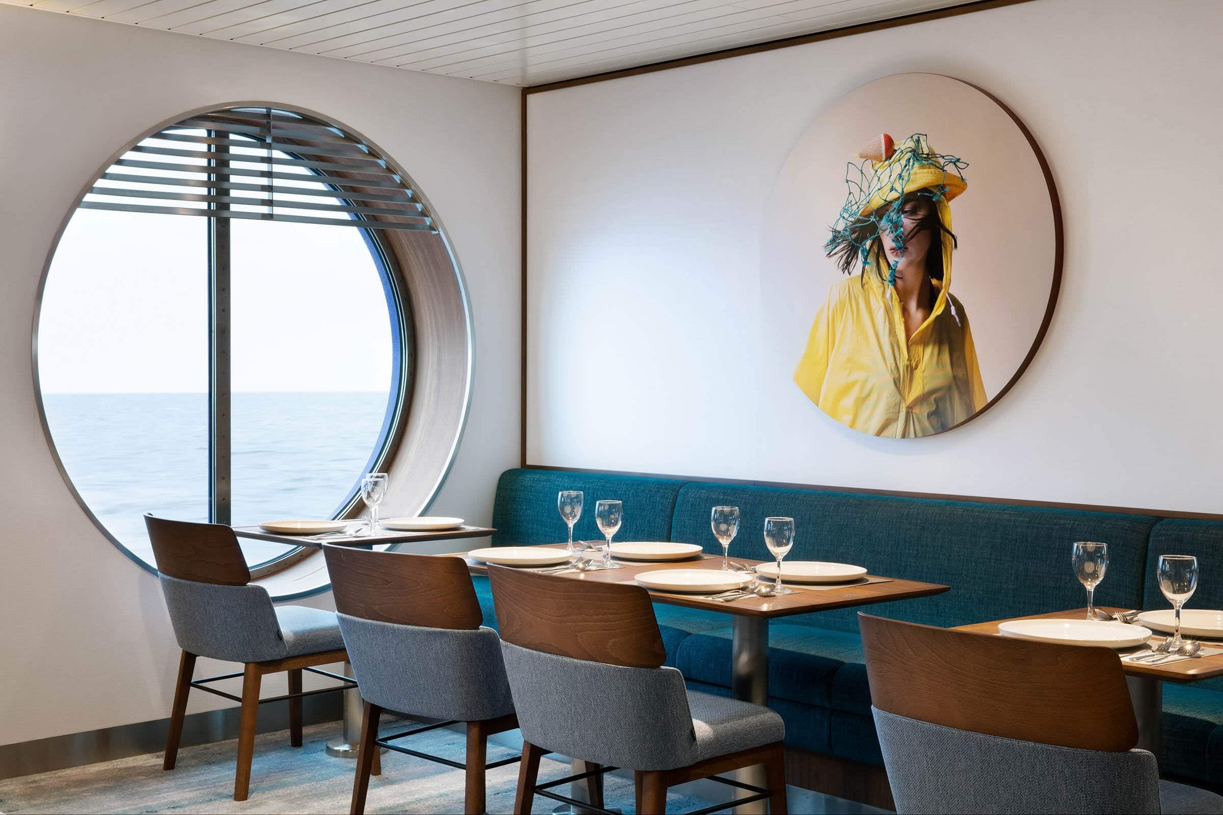 Why Your Hotel Needs a Hospitality Art Consultant: