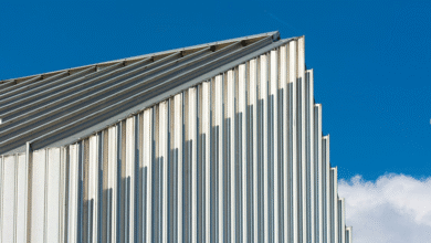 What Should Property Owners Consider When Evaluating Metal Roofing Providers?