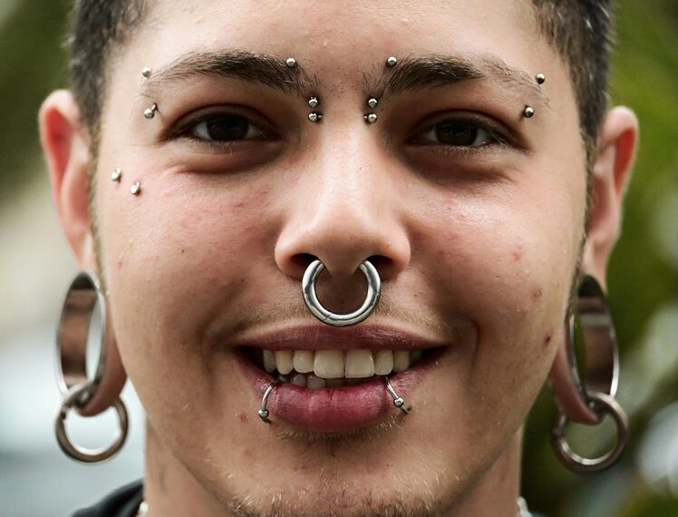 angel fang piercing pain details guide